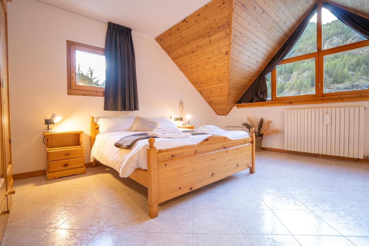 Fior Di Roccia - Valmalenco - Hotel & Mountain Restaurant Lanzada المظهر الخارجي الصورة